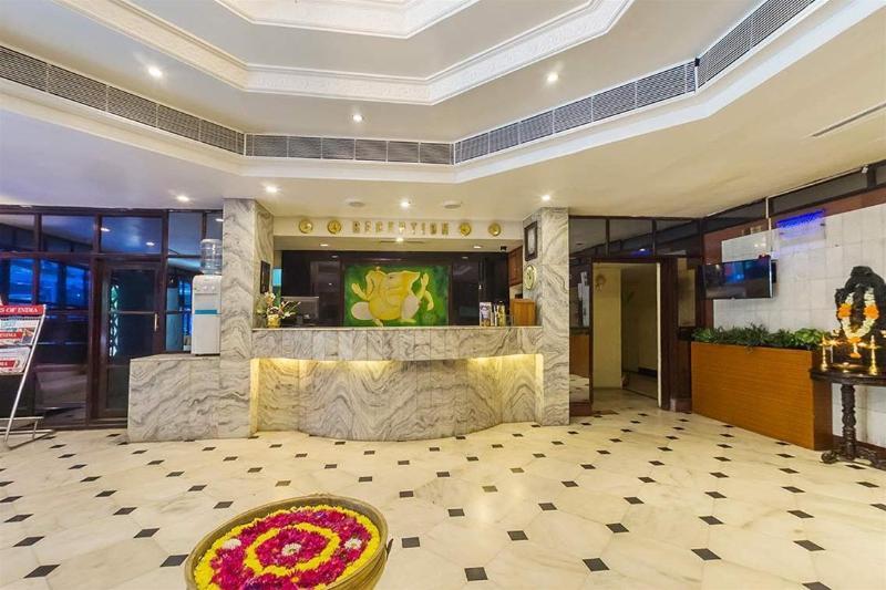 Hotel Mb International Palace Side Mysuru Zewnętrze zdjęcie