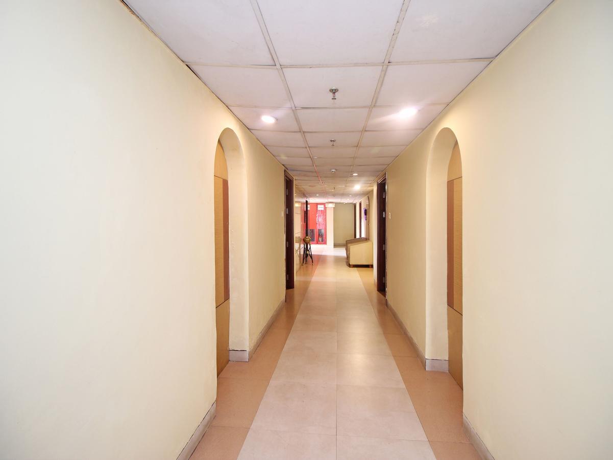 Hotel Mb International Palace Side Mysuru Zewnętrze zdjęcie